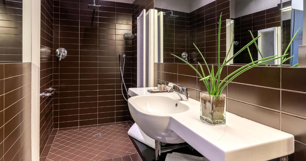 Hotel Victoria Palace 4*